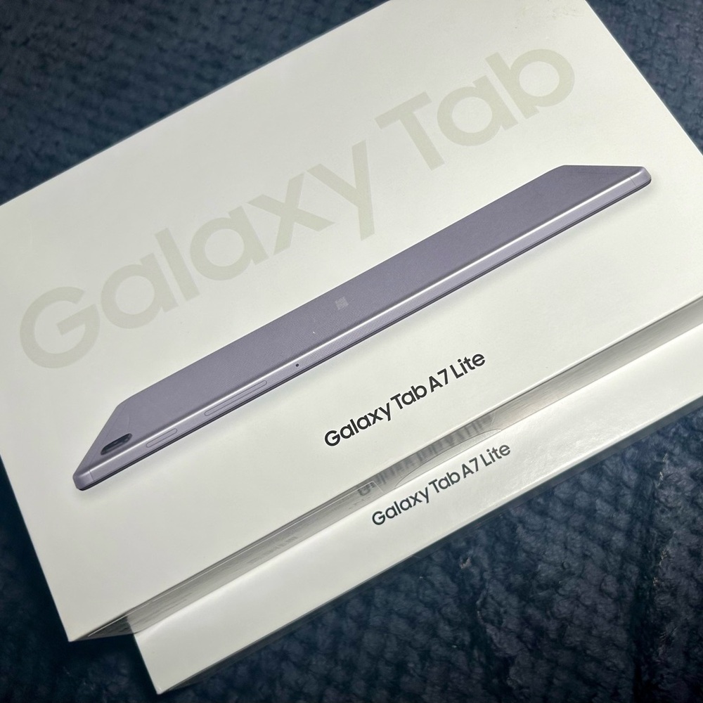 Brand new Samsung Galaxy Tab A7 Lite